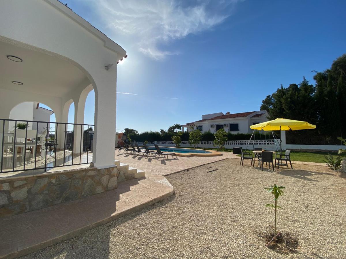 Villa Con Piscina, Soleada, Tranquila Y Centrica Кальпе Экстерьер фото