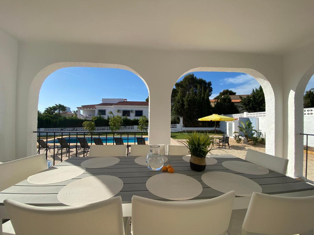 Villa Con Piscina, Soleada, Tranquila Y Centrica Кальпе Экстерьер фото